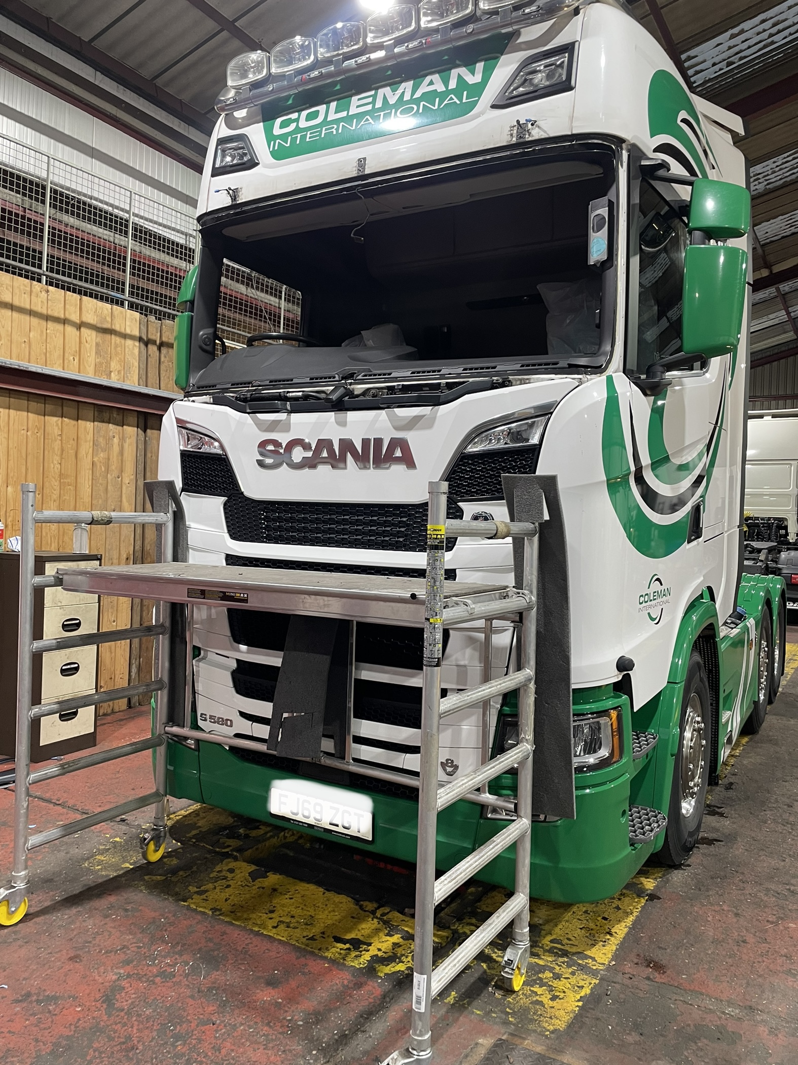 Scania commercial vehicle receiving specialist windscreen work
